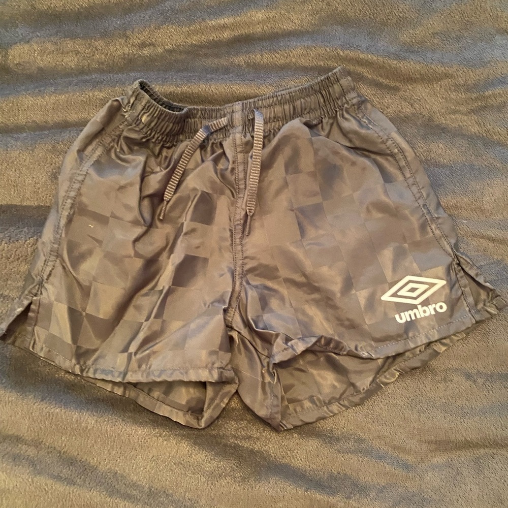 Umbro kids soccer shorts GRAY